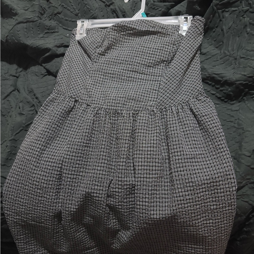 Elegant Black and White Checkered maternity strapless top